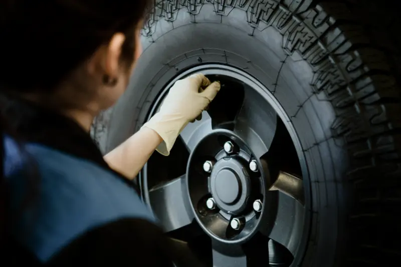 Tyre maintenance 